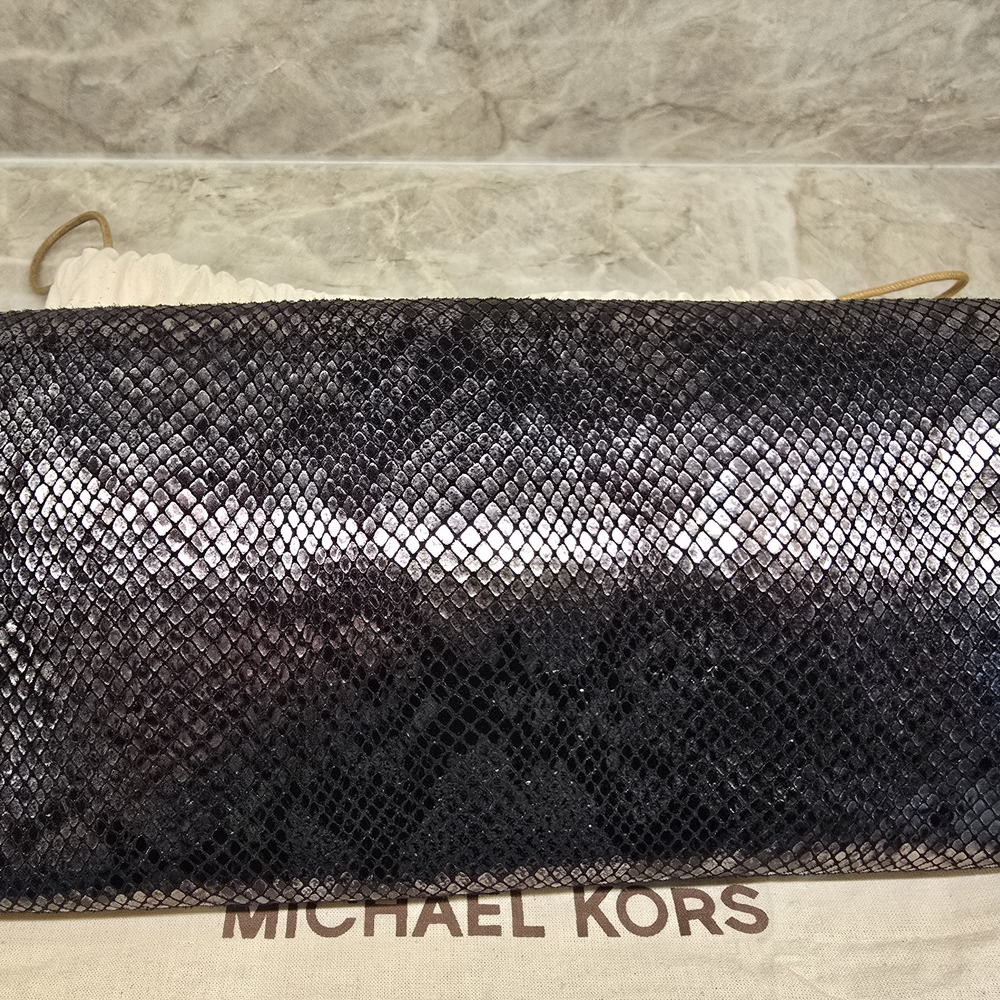 Michael Kors Black/Silver Snake Pattern Clutch - Picture 3 of 16